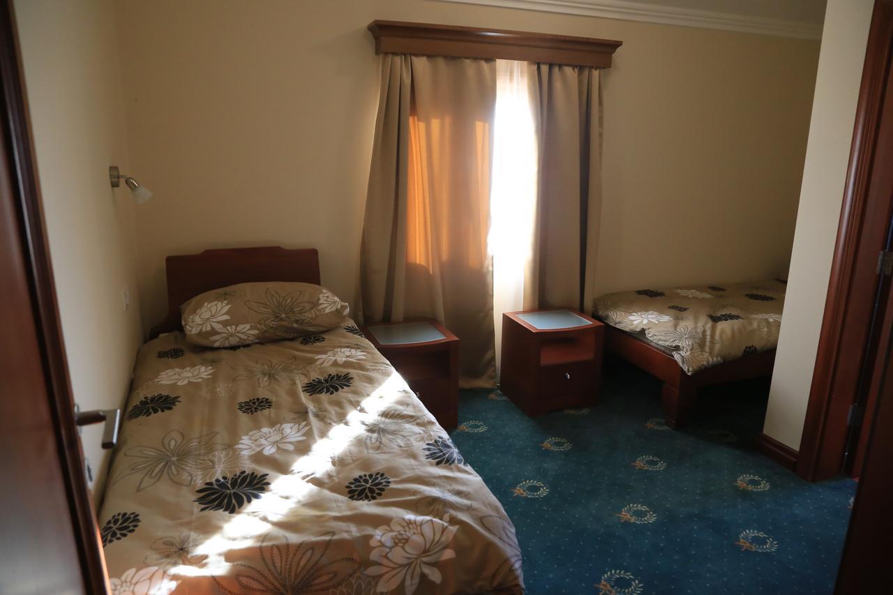 Hotel Village Stari Banovci Ngoại thất bức ảnh